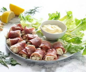 Cubinhos de bacalhau e speck
