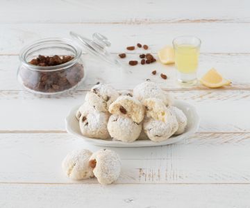Biscoitos de limoncello e passas