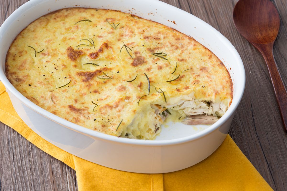 Torta de frango e batatas
