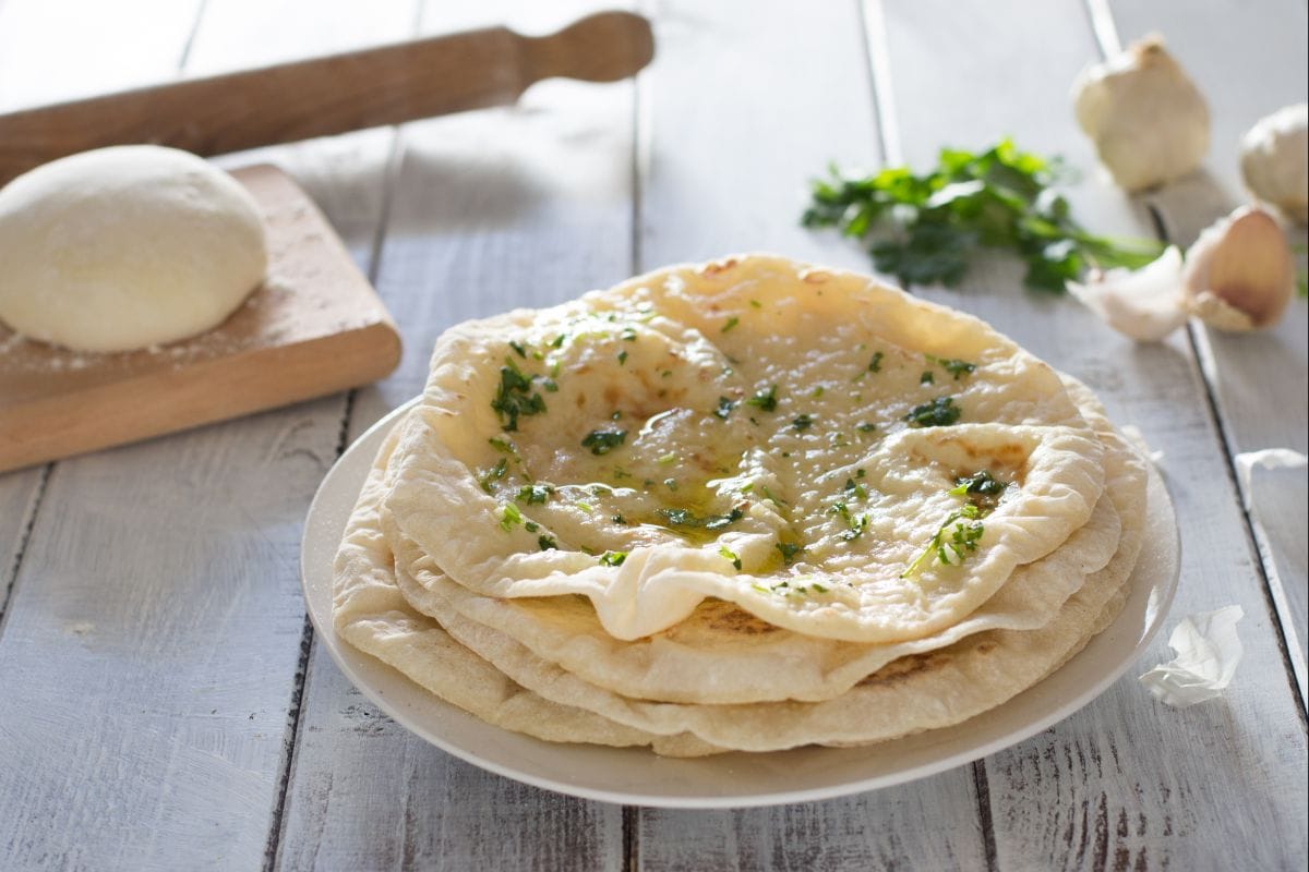 Naan com alho