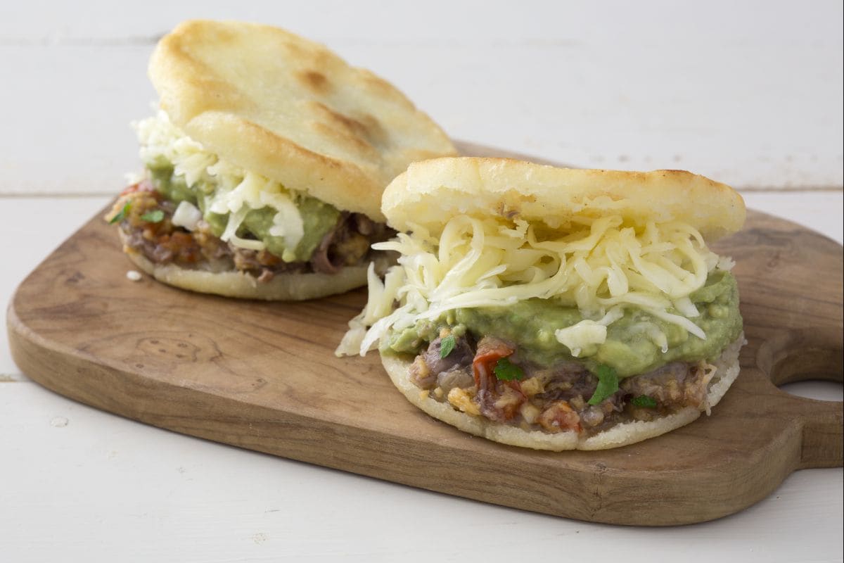 Arepas recheadas com carne