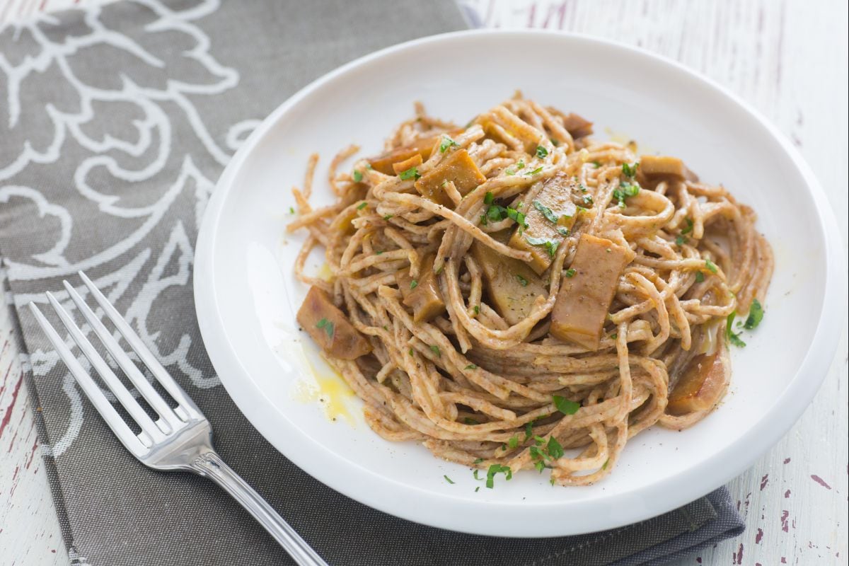 Espaguete integral com falso guanciale