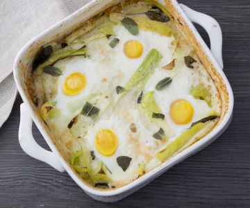 Alho-poró e ovos ao forno