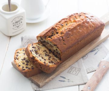 Bolo Inglês com gotas de chocolate
