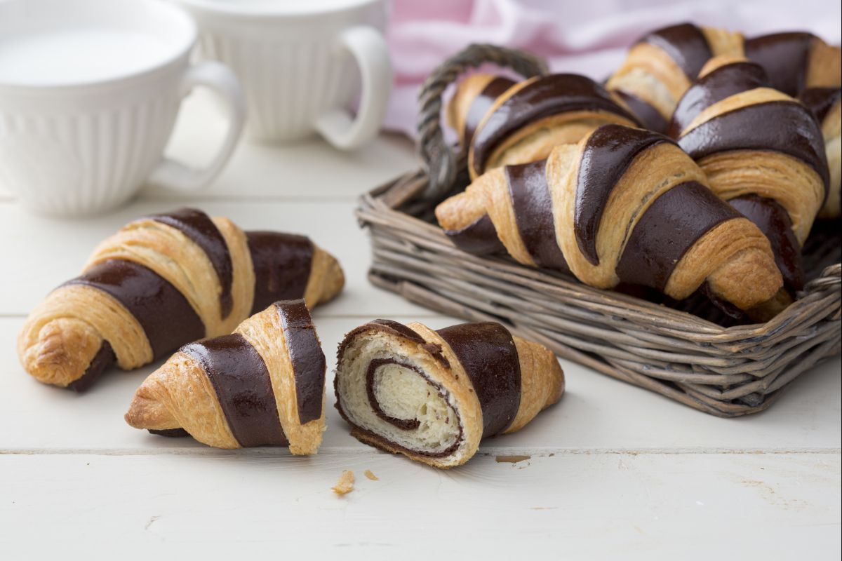 Croissant bicolor