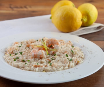Risoto de limão e camarões