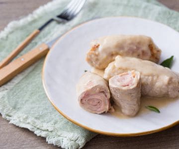 Rolinhos de vitela com presunto e queijo