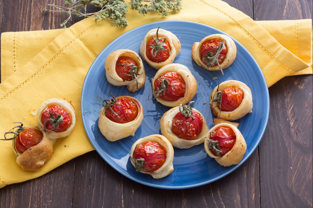 Tomatinhos na crosta
