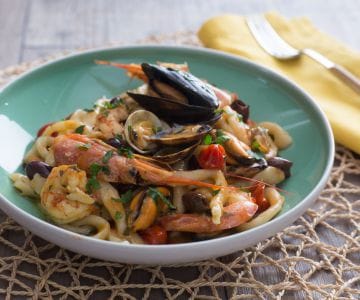 Strozzapreti com frutos do mar