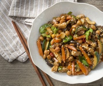 Tempeh com legumes