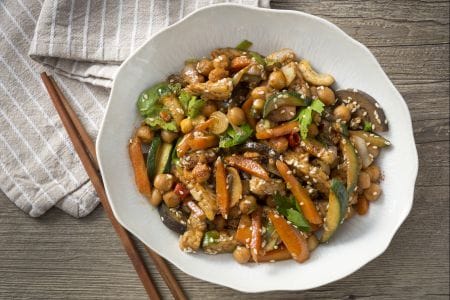 Tempeh com legumes