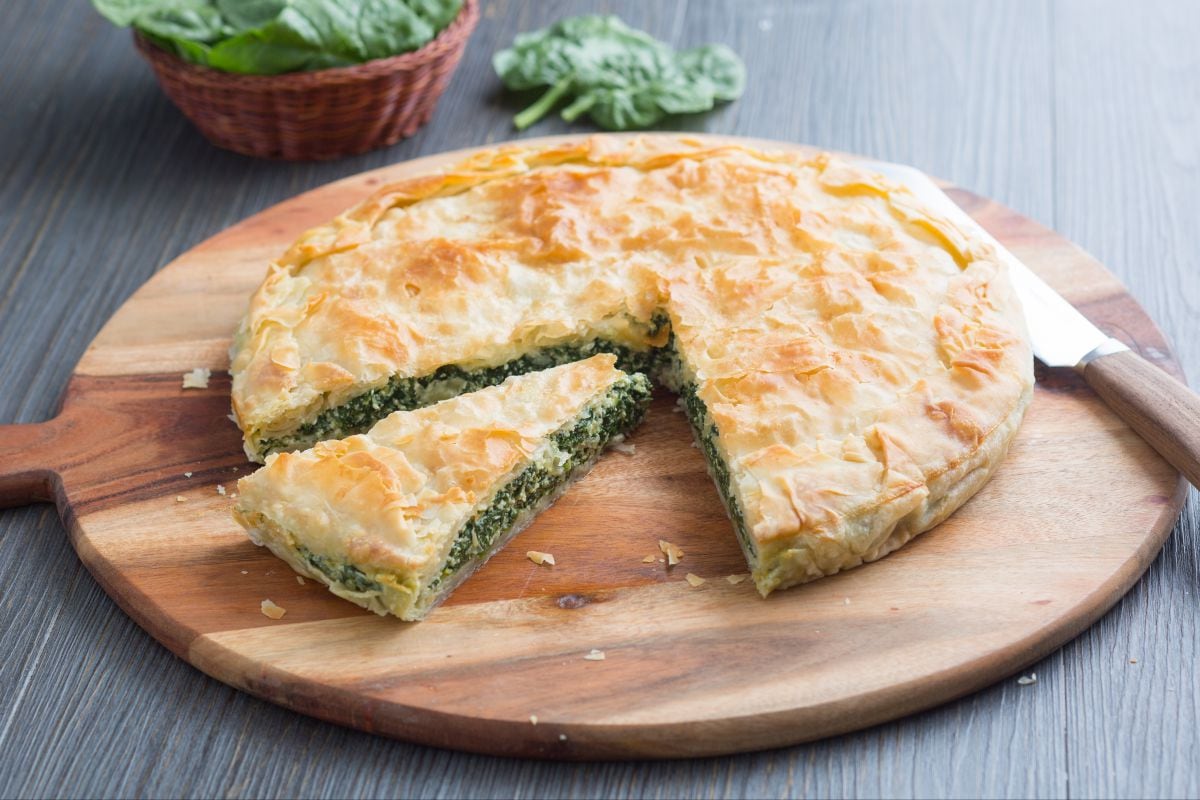 Burek com espinafre e ricota
