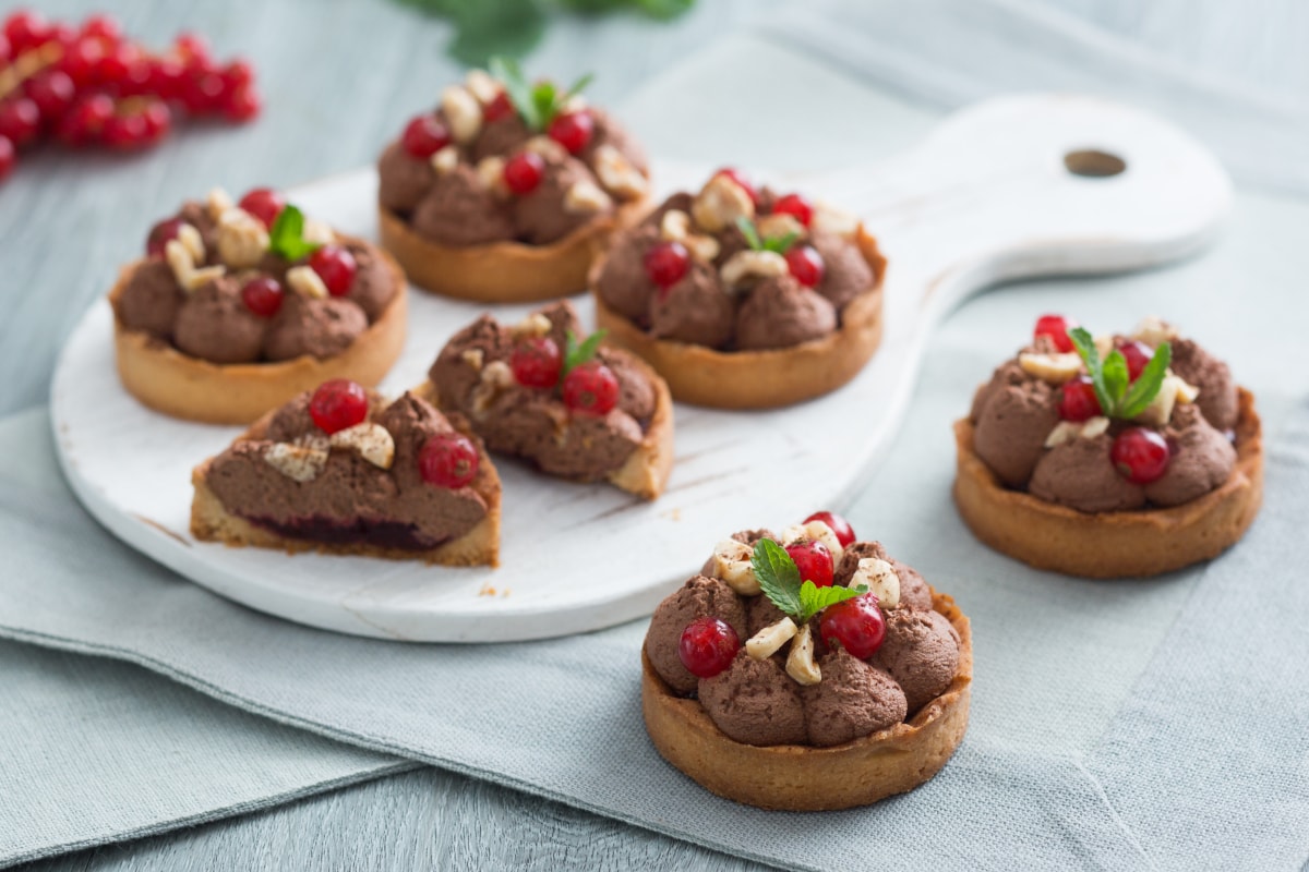 Tortinhas com namelaka de chocolate amargo