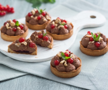 Tortinhas com namelaka de chocolate amargo