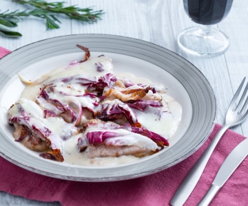 Escalopes com taleggio e radicchio