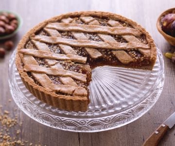 Torta de avelãs com geleia de figo