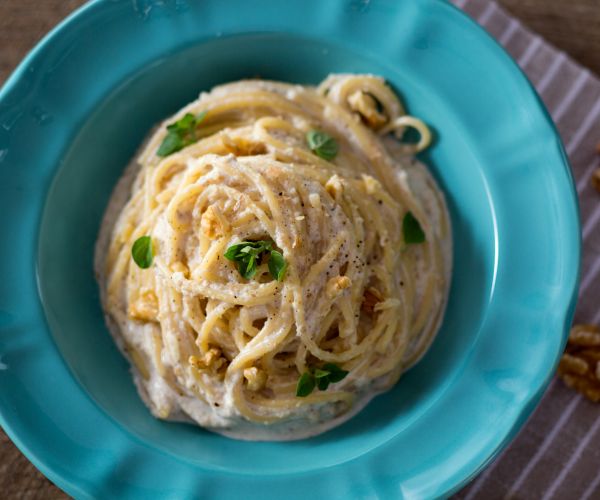 Spaghetti com nozes