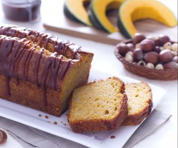 Bolo de abóbora, iogurte e caramelo salgado