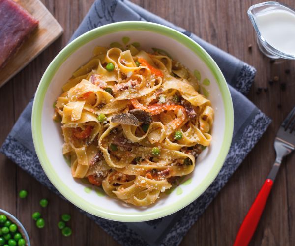 Fettuccine alla modenese