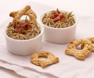 Torcelli com creme de lentilhas e guanciale