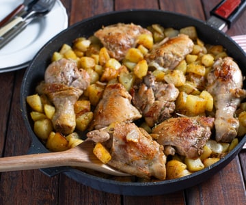 Frango rústico com batatas