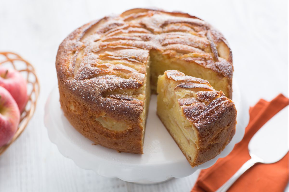 Bolo de maçã e laranja