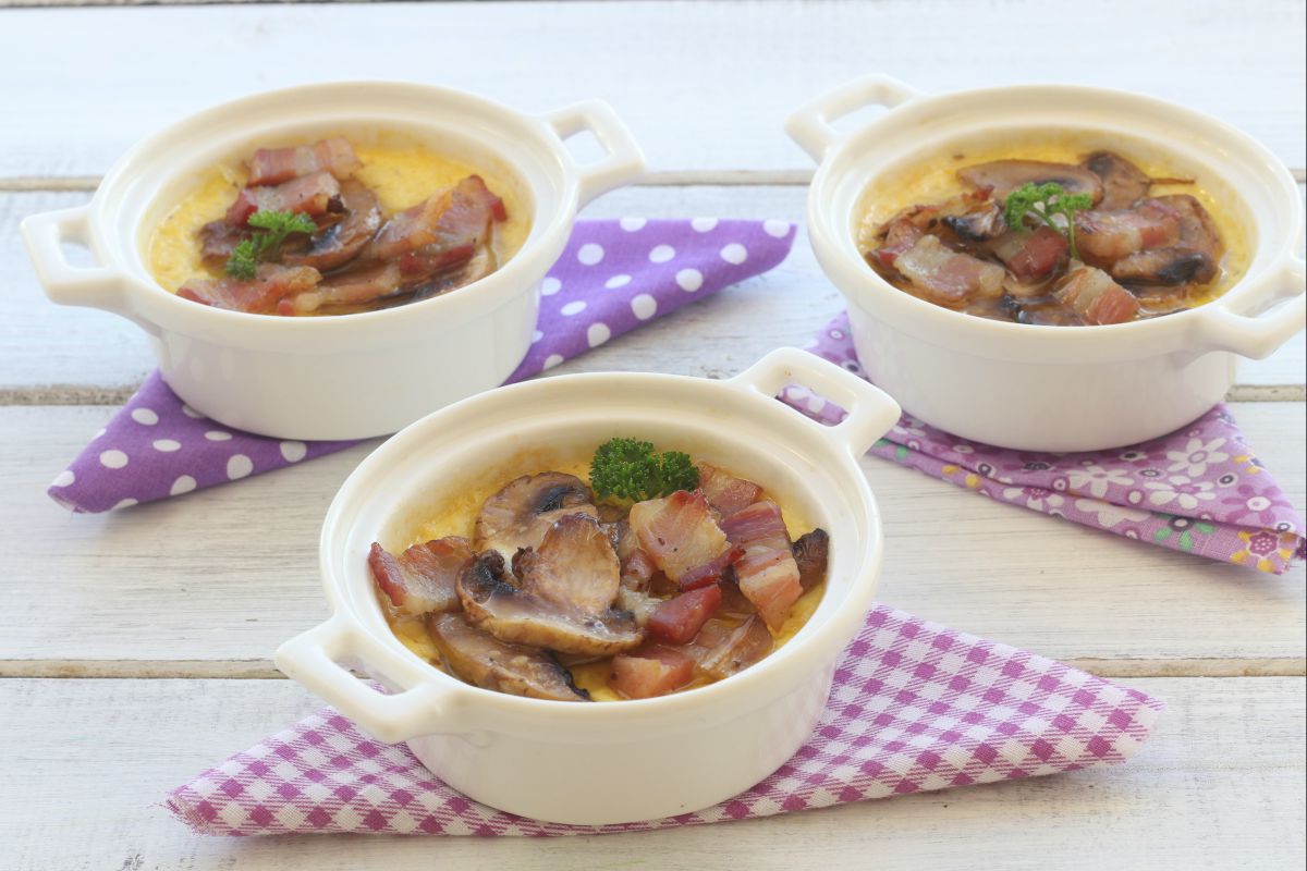 Creme salgado com cogumelos e bacon