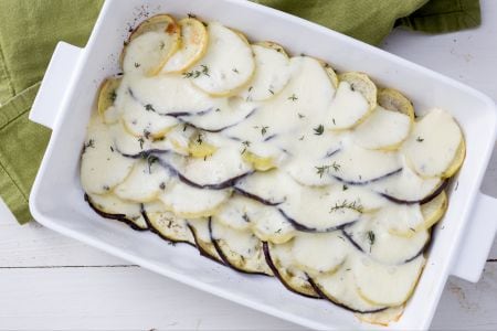 Berinjela assada com batatas