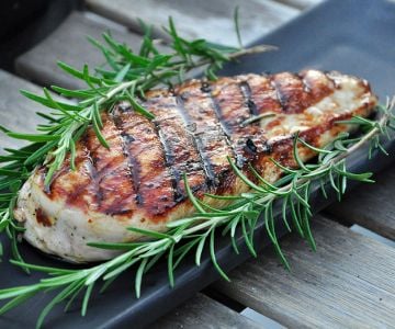 Frango ao tijolo
