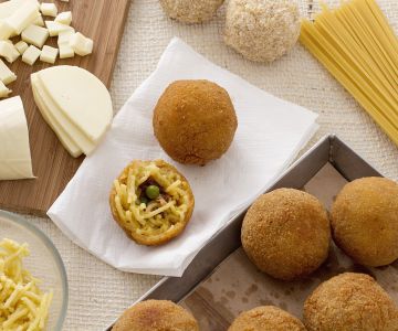 Arancini de espaguete