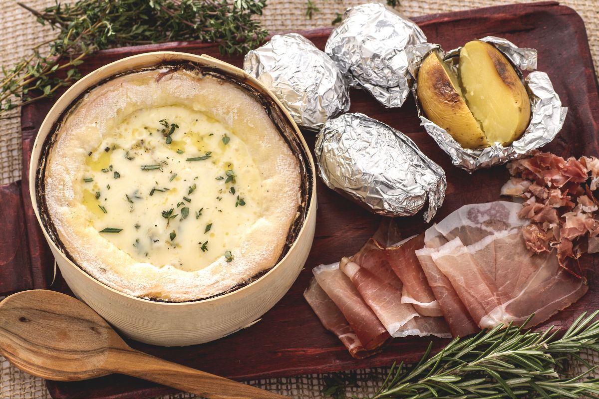 Vacherin assado com ervas