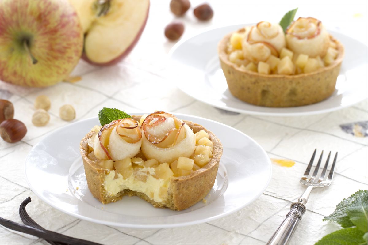 Tortinhas com compota de maçã