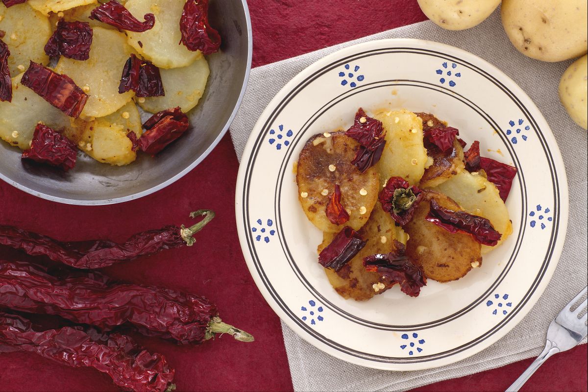 Batatas e pimentões cruschi