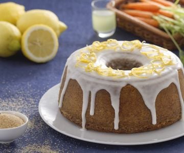 Bolo de cenoura e limoncello