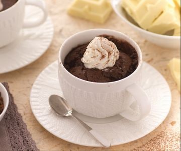 Bolo de caneca (Mug cake)
