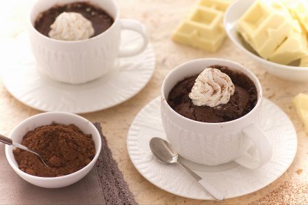 Bolo de caneca (Mug cake)