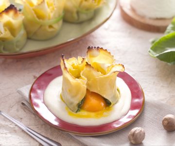 Pacotinho de massa fresca com gema cremosa