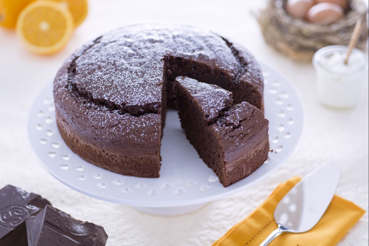Bolo de iogurte com chocolate
