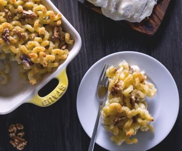 Massa com gorgonzola gratinada ao forno