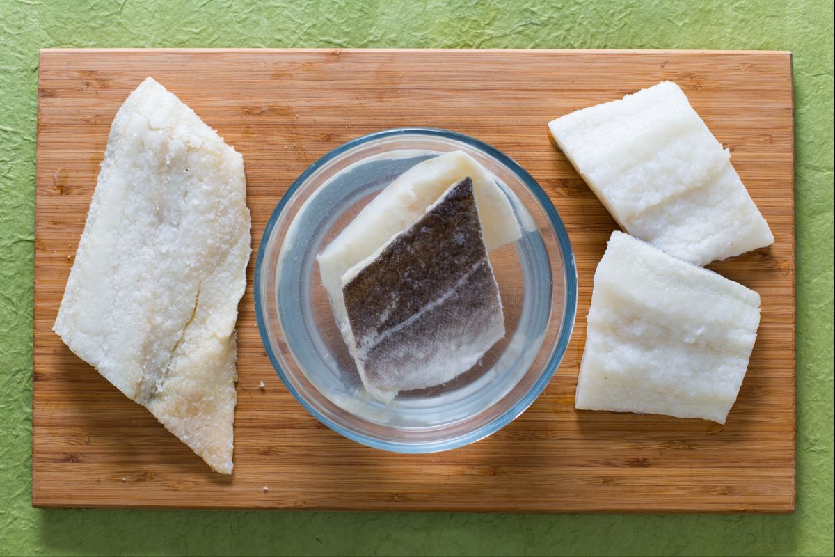 Como dessalgar o bacalhau