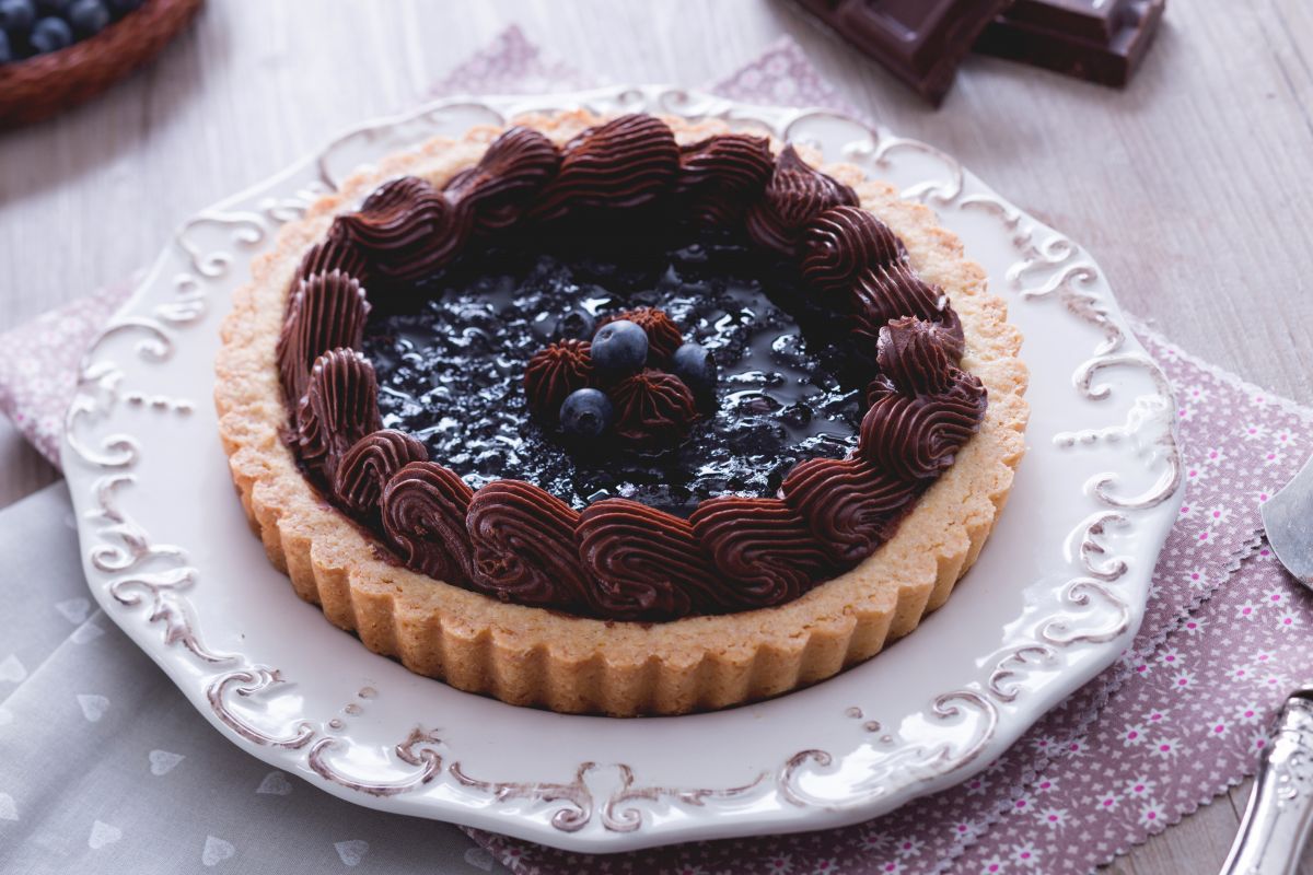 Torta de mirtilos e chocolate