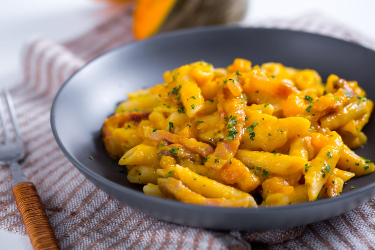Massa com creme de abóbora e guanciale