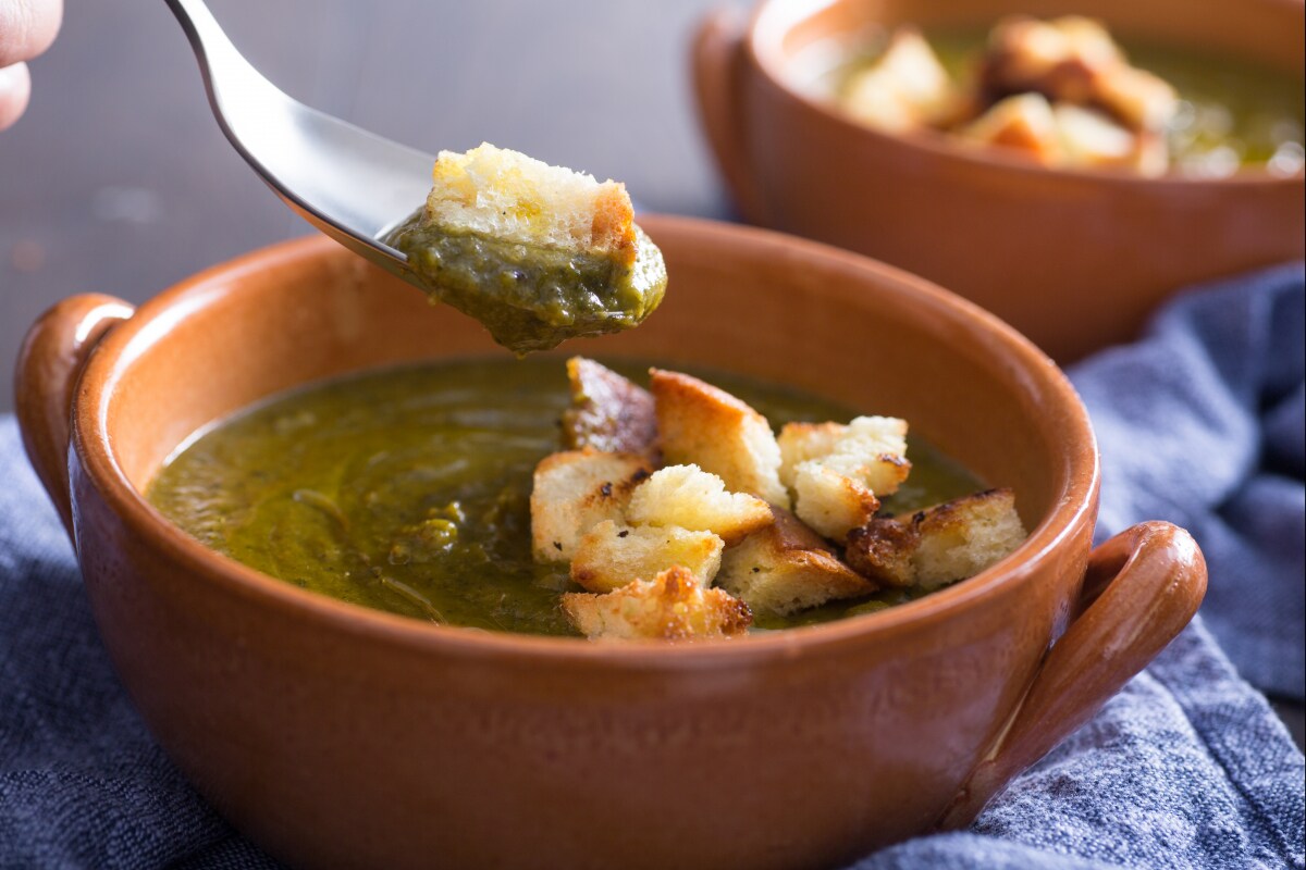 Sopa limpa-geladeira