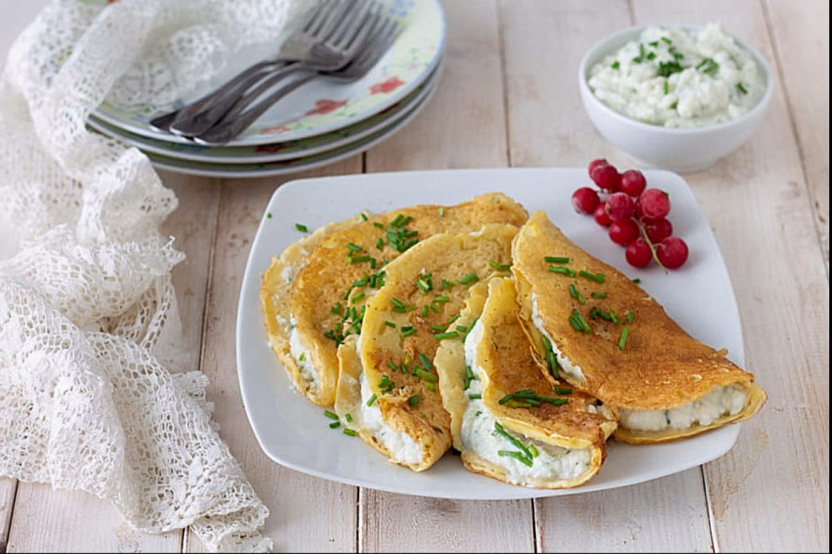 Crepe de grão-de-bico com mousse de bacalhau