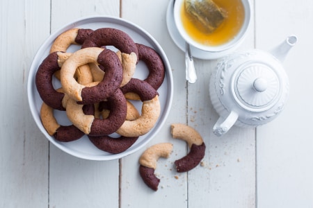 Biscoitos bicolores