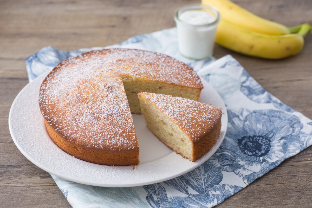 Bolo de banana e iogurte