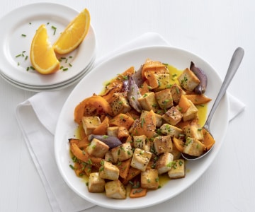 Tofu marinado na cerveja