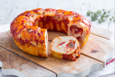 Rosca de pizza alta e fofa