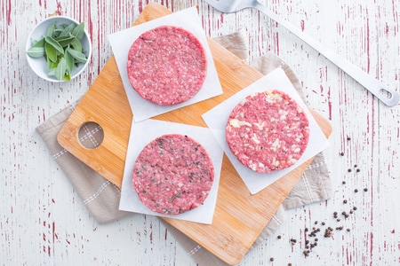 Hambúrguer de carne feito em casa