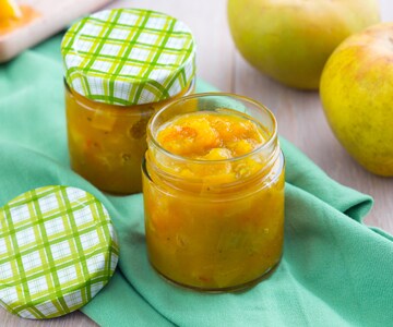 Chutney de maçã com açafrão